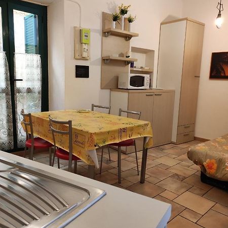 Bilocale Nella Vecchia Citta' Di Mentone公寓 外观 照片